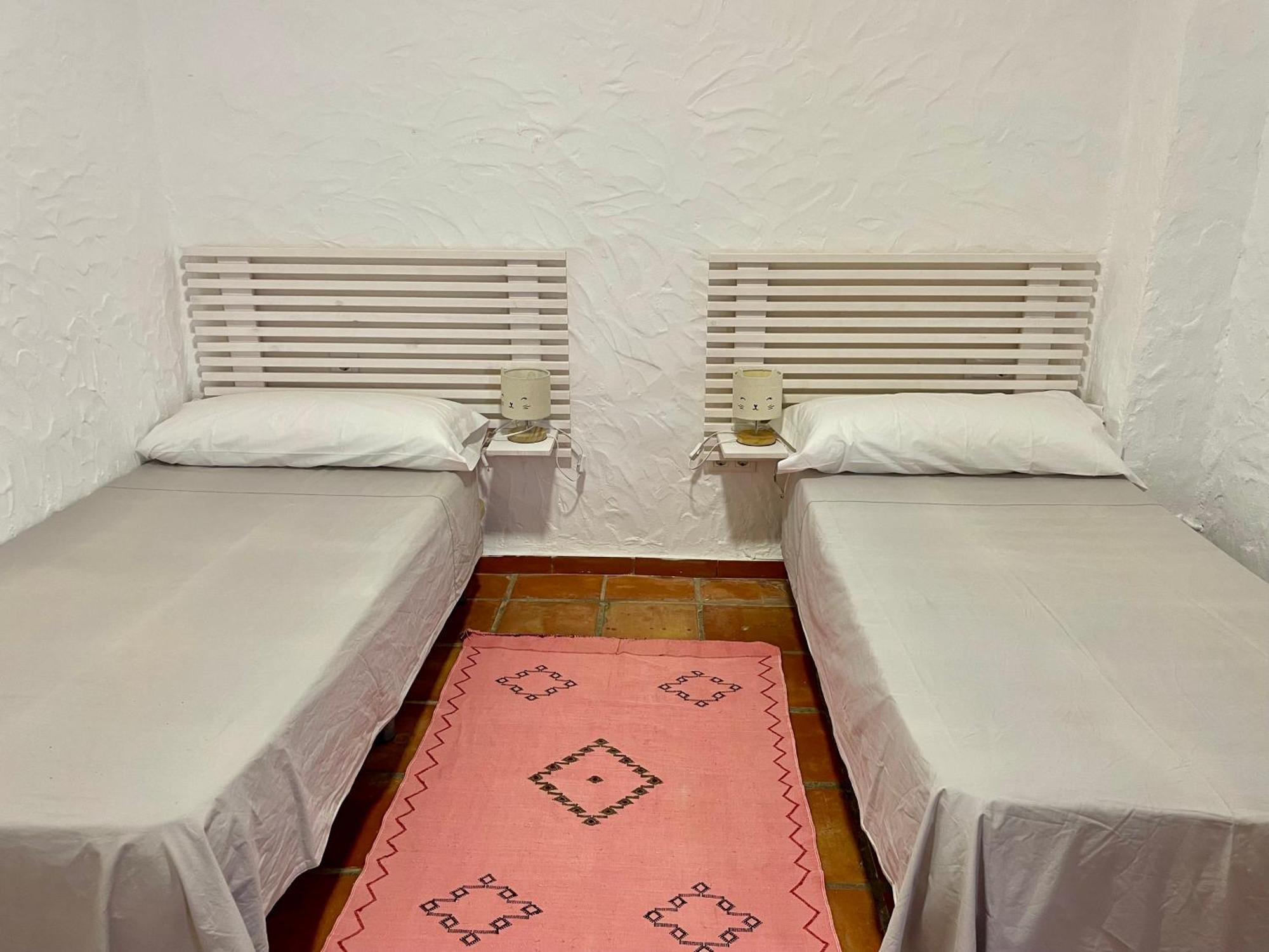 Chalet Con Piscina Privada En Bolonia Tarifa Luaran gambar