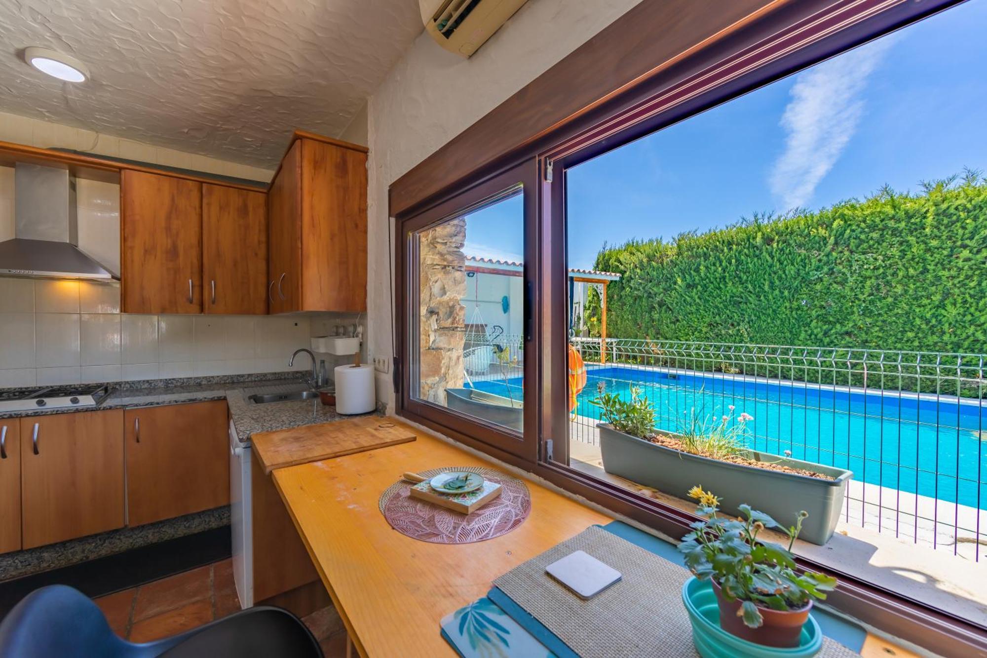 Chalet Con Piscina Privada En Bolonia Tarifa Luaran gambar